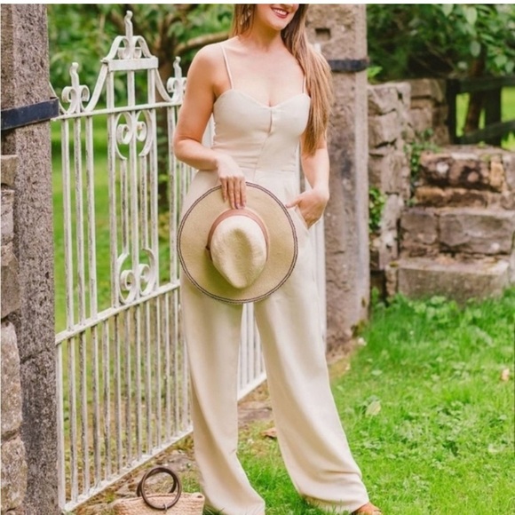 Zara Sand Rustic Linen Blend Jumpsuit Blogger Favorite - Picture 4 of 9